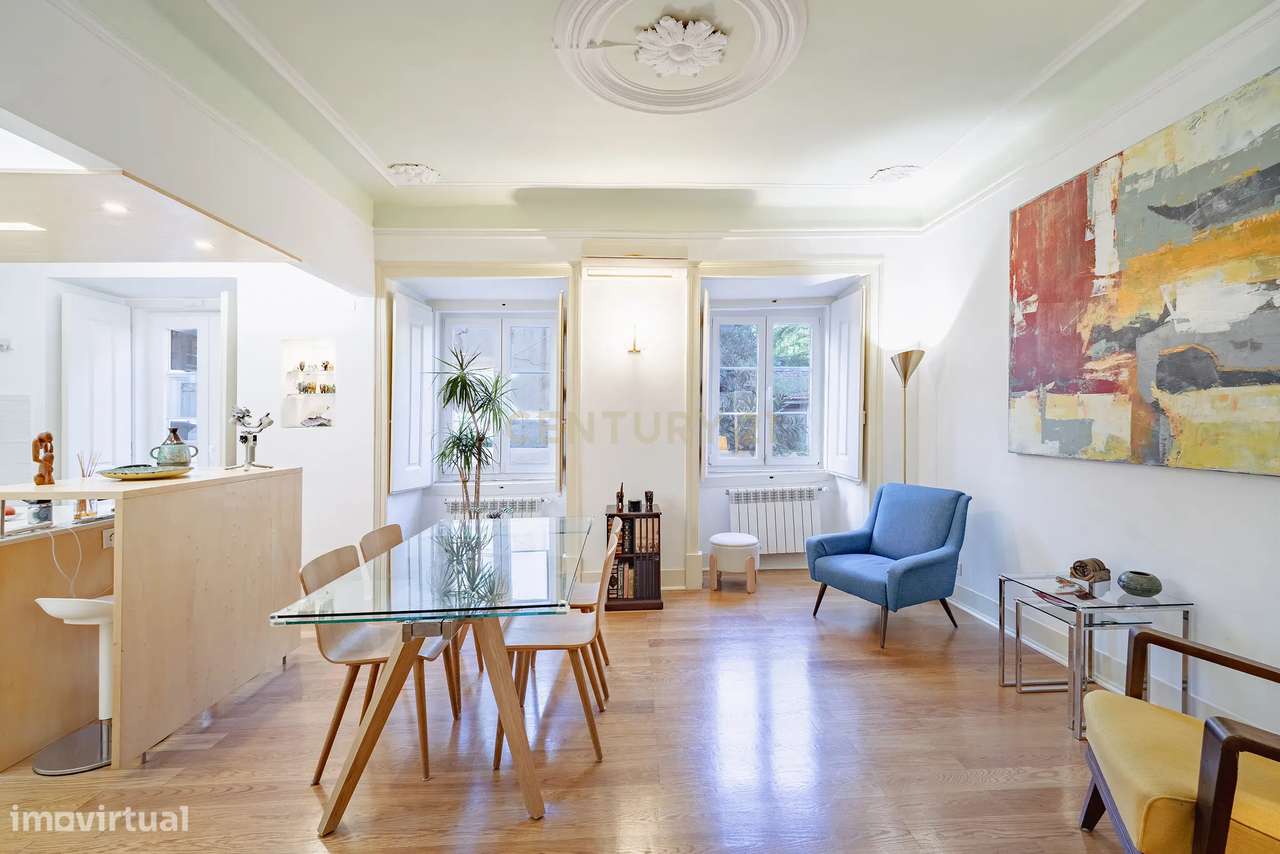 Elegante Apartamento T3 Renovado no Centro Histórico de Lisboa – Rua d-24