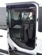 Ford Transit Connect - 11