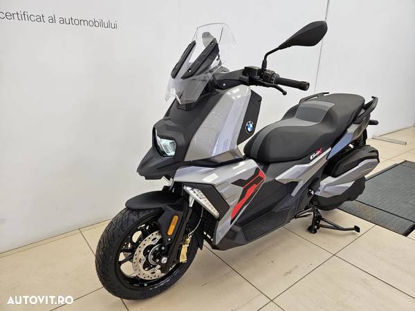 BMW C400X - 1