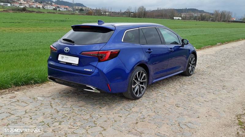 Toyota Corolla Touring Sports - 17