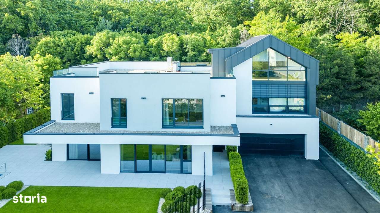 Vila superba la liziera padurii | Iancu Nicolae | Brtitish School | - Imagine principală: 1/20