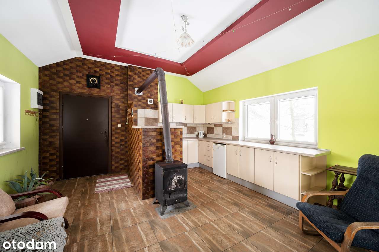 Na sprzedaż dom z dużą działką-10