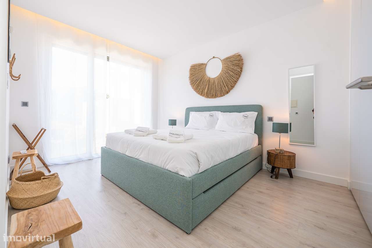 Moradia T3 com piscina, garagem na Aroeira-32