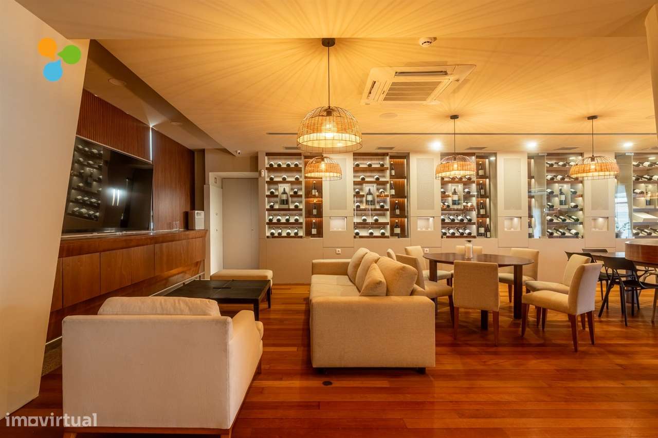 Oportunidade Única | Café/Bar Totalmente Equipado | Leça da Palmeira-5