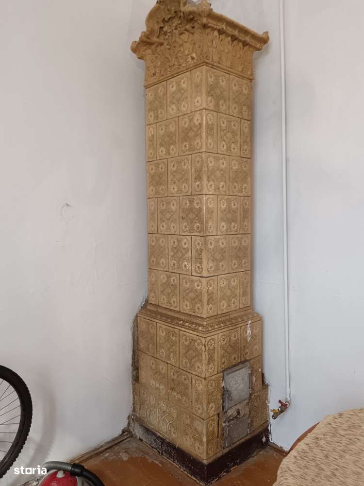 PIATA UNIRII Budapesta, casa, curte privata, garaj,deschidere 24,10mp - Imagine principală: 4/9