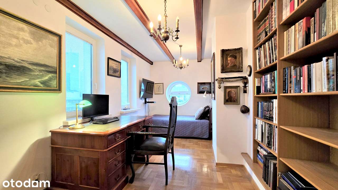 Widok na panoramę Warszawy / wysokie/ kominek / taras /garaż-17