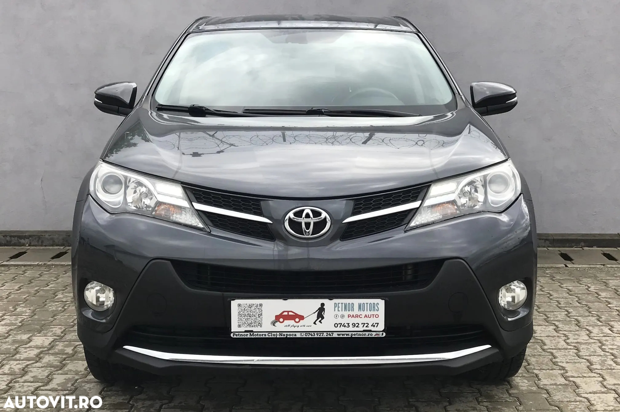 Toyota RAV4 2.2 D-4D 4x4 Automatik Life - 11