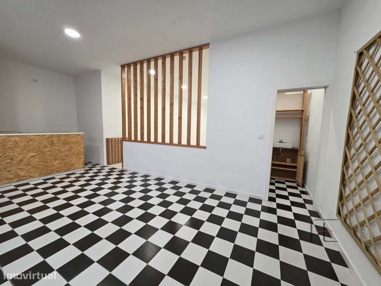 Loja  Venda em Rio Tinto,Gondomar-12