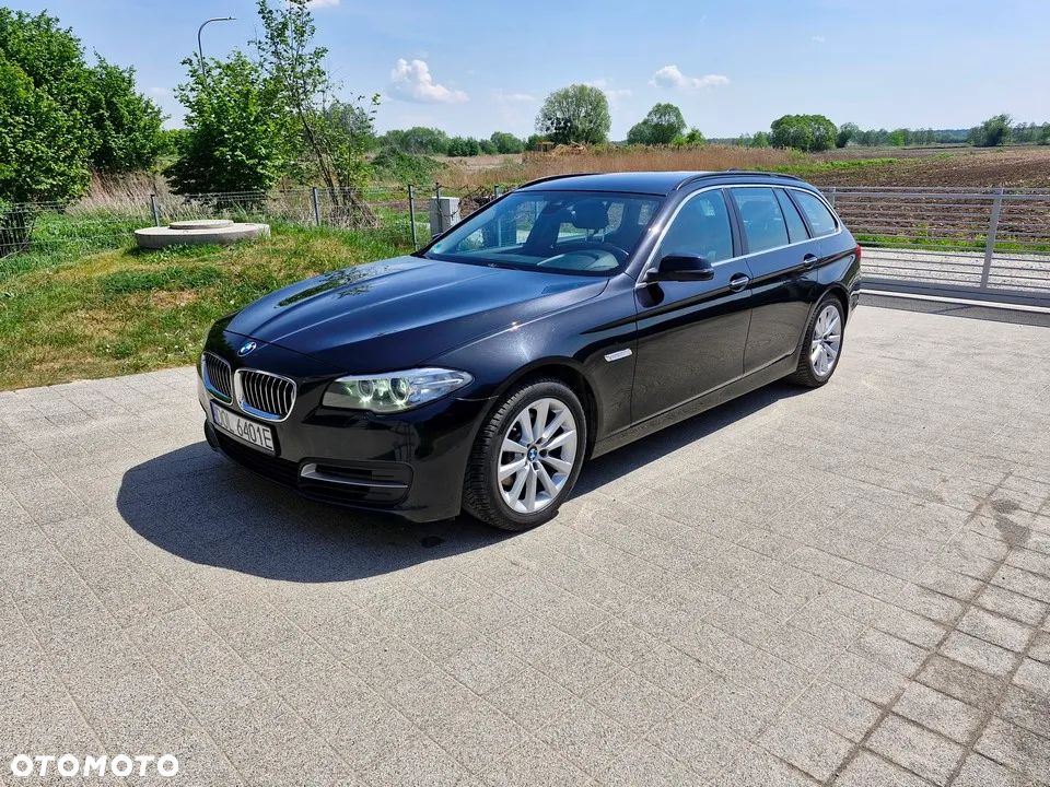 BMW Seria 5 520d Touring - 1