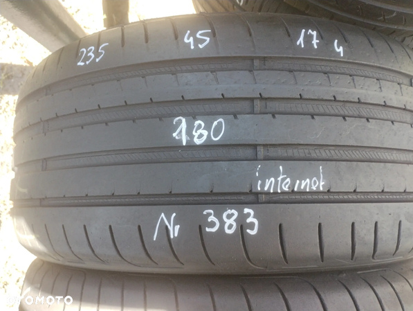 Goodyear 235/45/17 nr 383 - 2