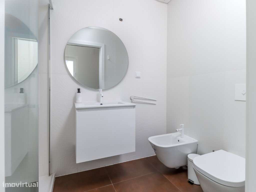 Moradia T4+1 Nova com Piscina Aquecida e Ginásio em Vidro Luxo, Con...-15