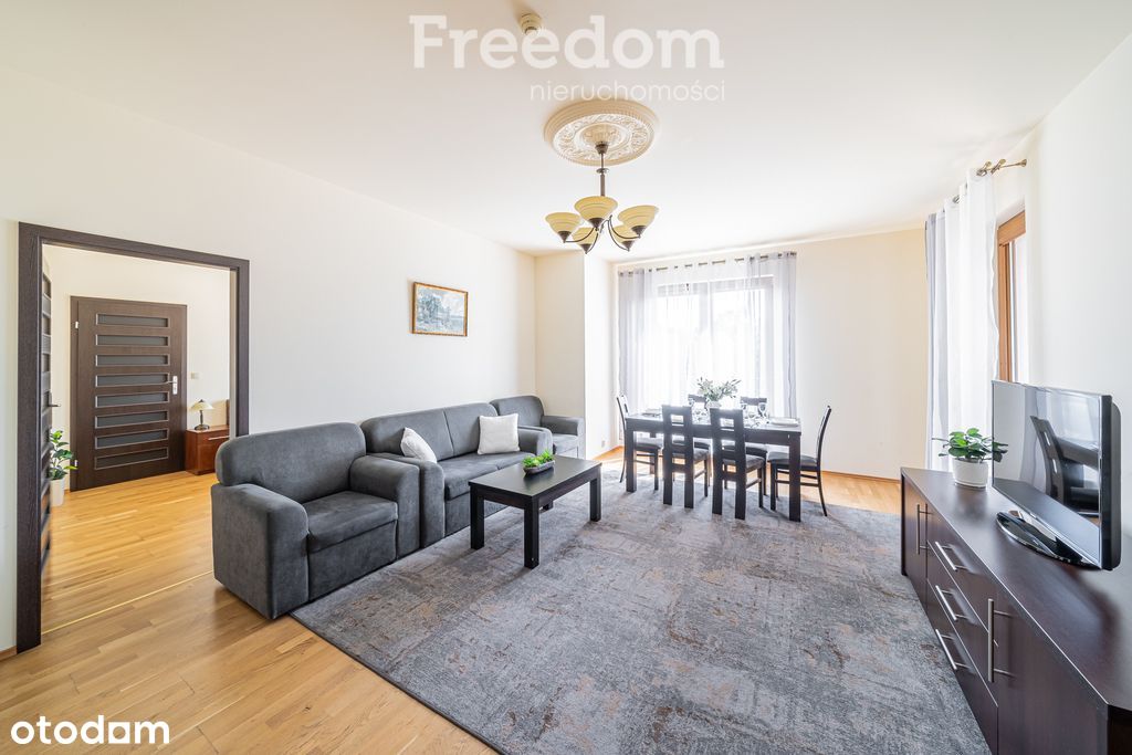 Przestronny 3-pokojowy apartament - 150 M od morza