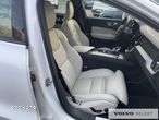 Volvo V60 Cross Country - 15