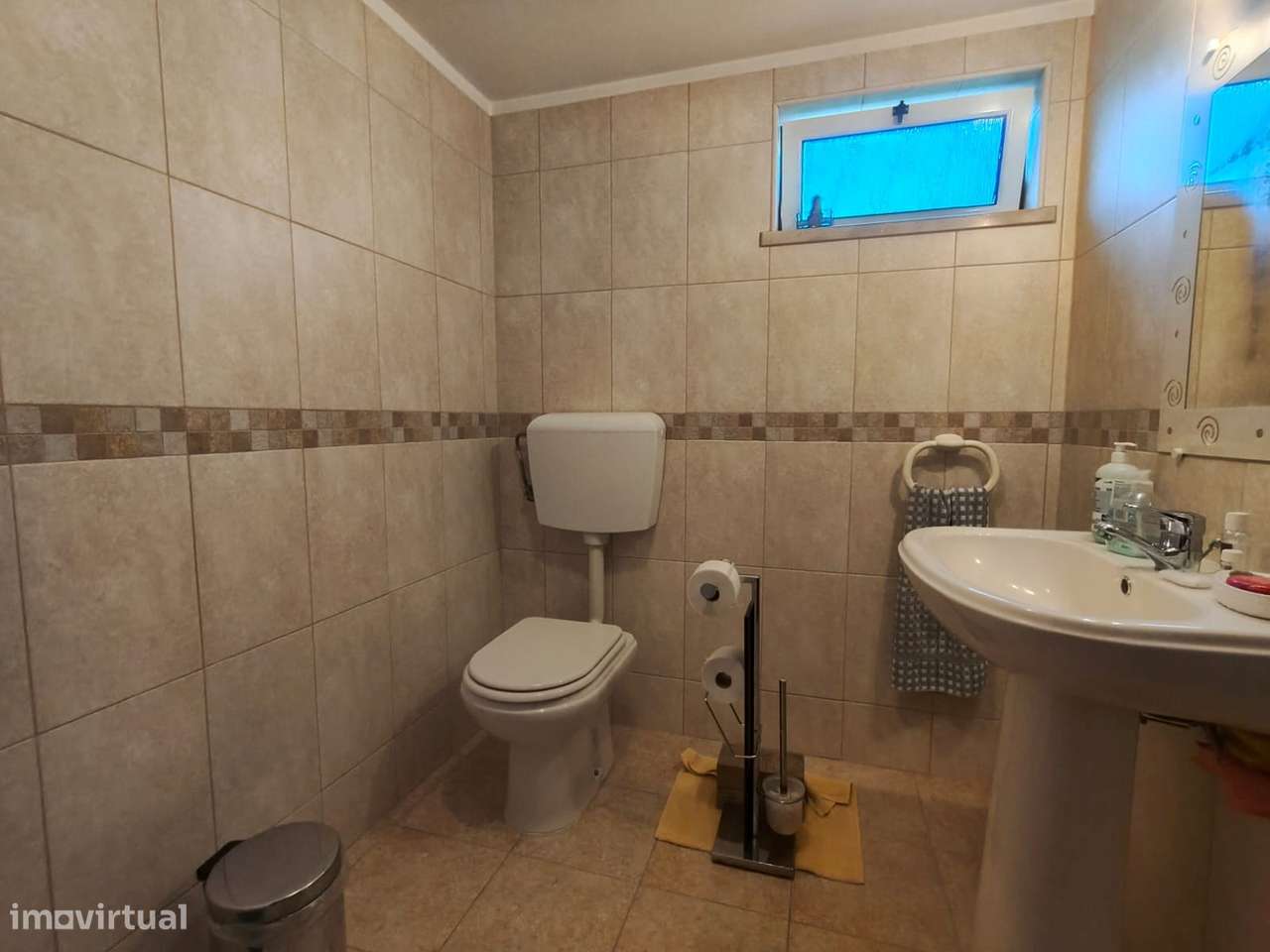 Moradia T5 + 1 / piscina/ terreno / furo / Monte Redondo / Leiria-29