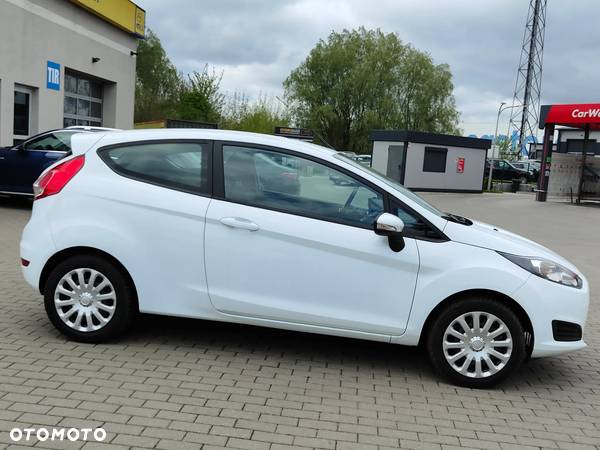 Ford Fiesta 1.25 Celebration - 11