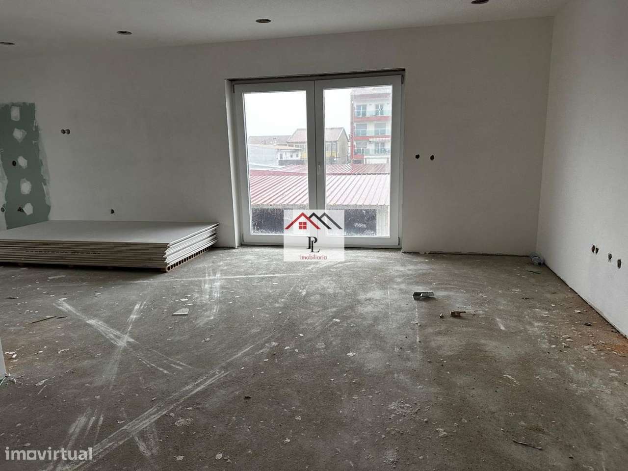 Apartamento T2+3 Novo na Praia de Mira em fase de acabamento (V892-3MS-19