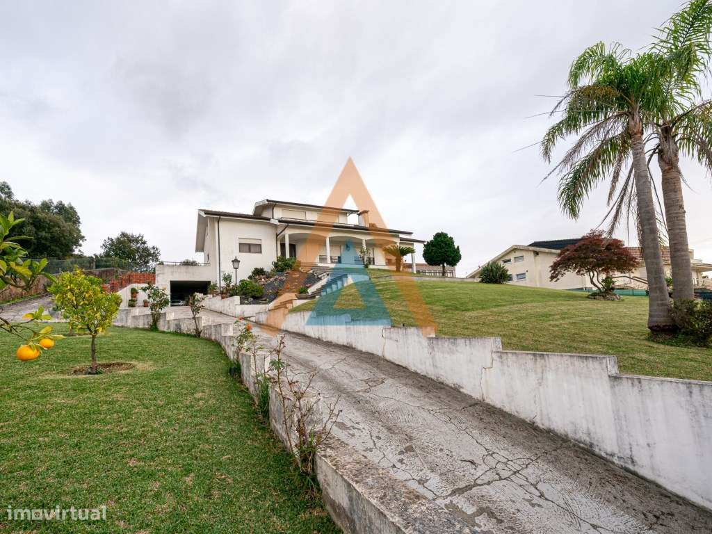 MORADIA T4 PARA VENDA EM ESCAPÃES ,SANTA MARIA DA FEIRA - Grande imagem: 5/51