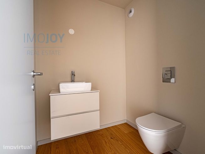 Fantástica Penthouse T3 Duplex no The Yard-17