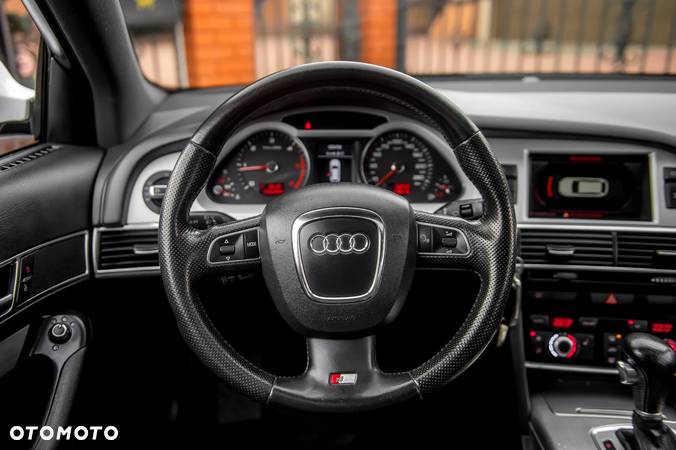 Audi A6 Avant 3.0 TDI DPF quattro tiptronic - 24