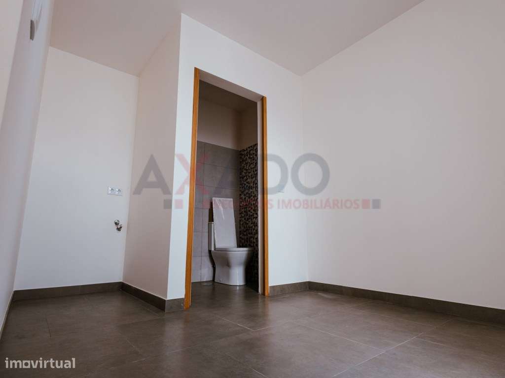 Moradias T3 Casas Pátio São Romão.-11