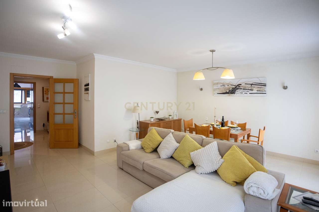 O Seu Novo Lar em Odivelas - Apartamento T4 - Grande imagem: 4/42