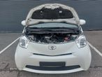 Toyota iQ 1.0 VVT-i Essential+AC - 27