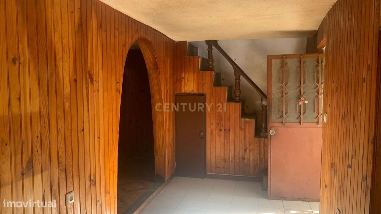 Casa Antiga com Vista Panorâmica em Covilhã - Grande imagem: 5/19