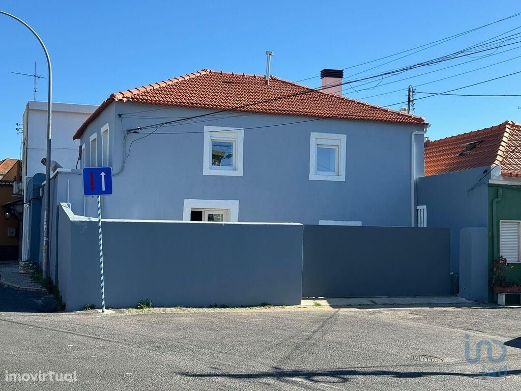Casa / Villa T4 em Lisboa de 163,00 m2