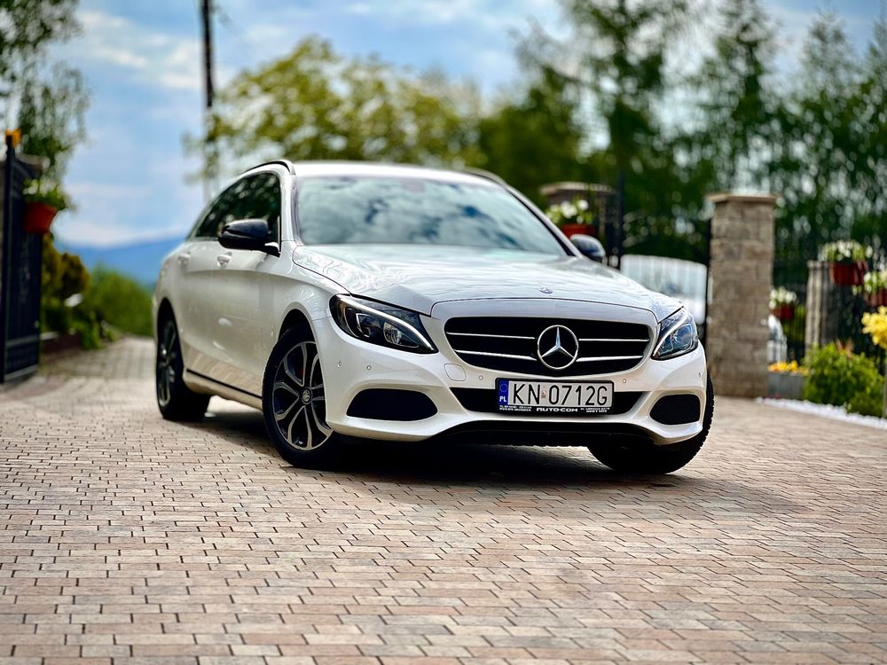 Mercedes-Benz C W205 200 (BlueTEC) d 7G-TRONIC Avantgarde 2015