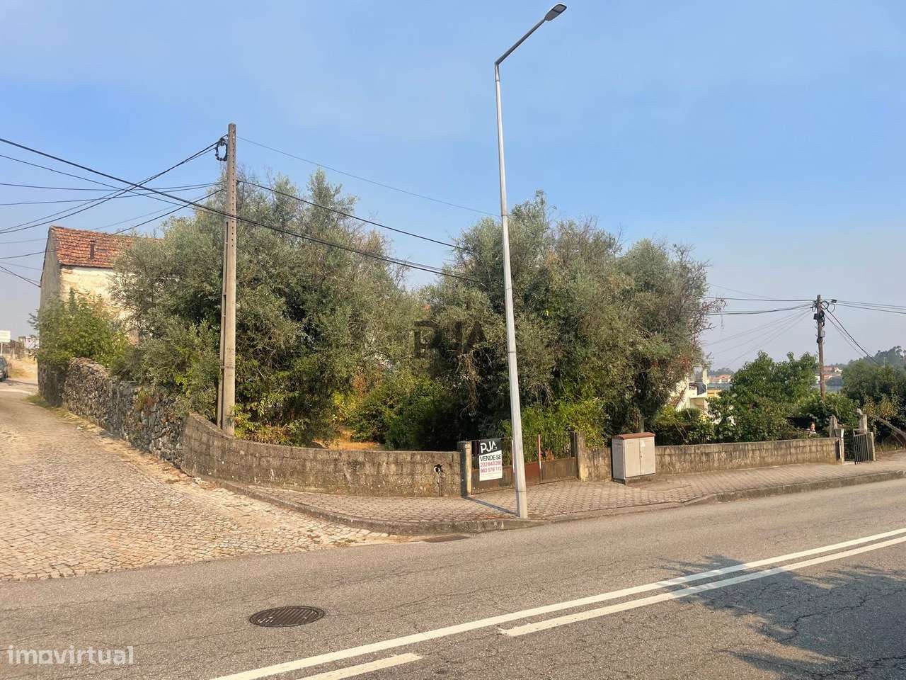 Moradia em granito para reconstruir em Mangualde - Grande imagem: 2/18