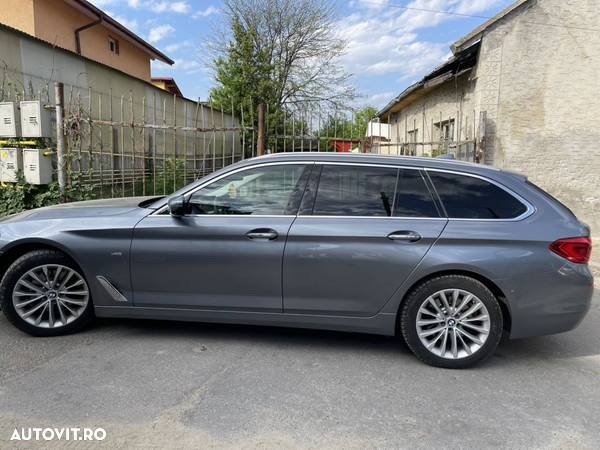 BMW Seria 5 520d Aut. Luxury Line - 8