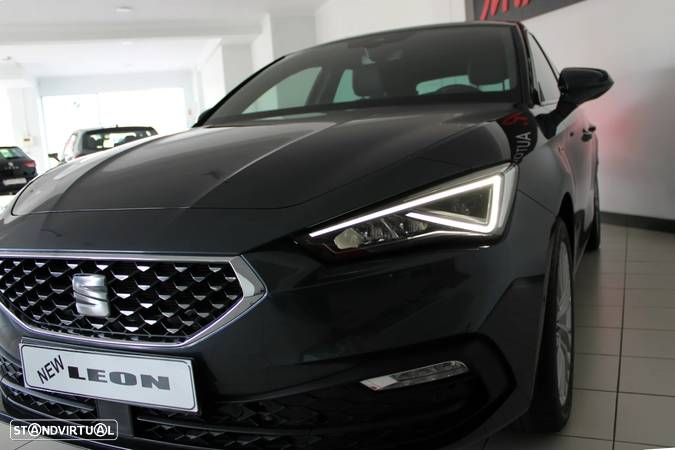 SEAT Leon 1.4 e-Hybrid Xcellence DSG - 31