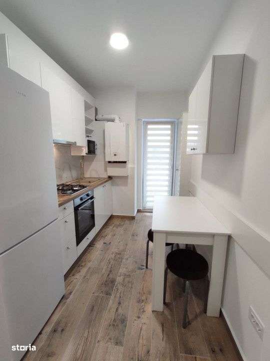 Apartament 2 camere decomandat Pacurari-Kaufland-Contemporan-1