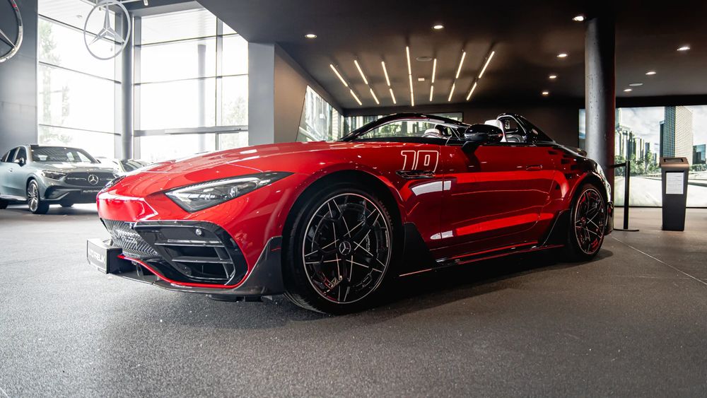 AMG PureSpeed, 1 z 250 szt., 4.0 V8 Biturbo, 585 KM, 800NM