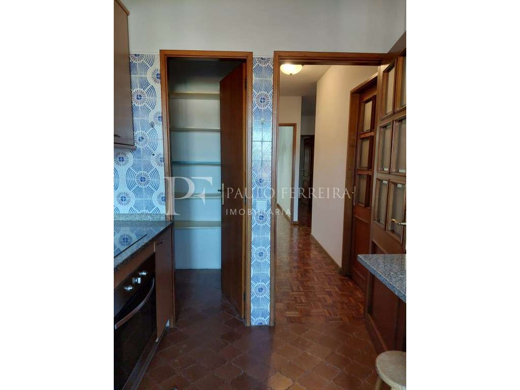 Apartamento T3 no centro de Braga - Grande imagem: 4/11