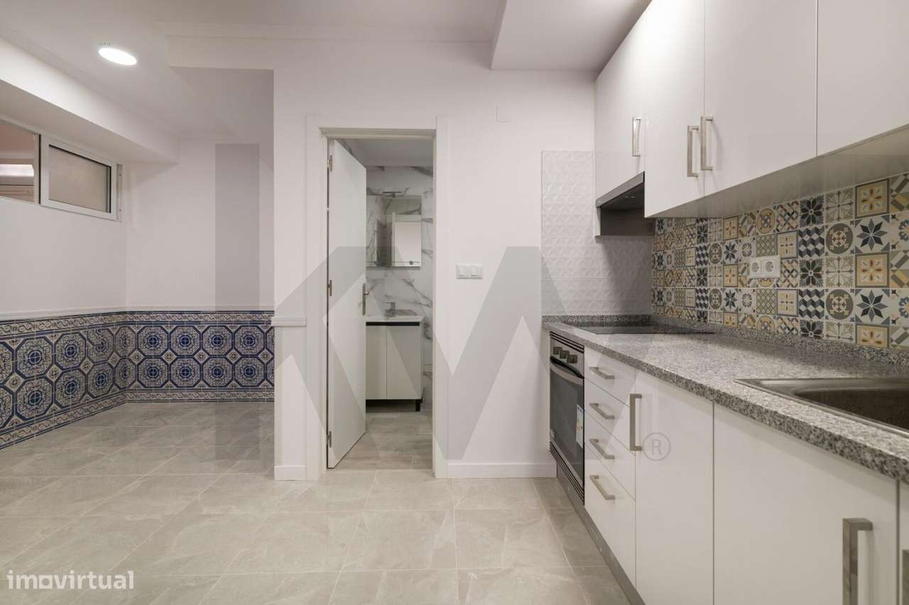 Atelier T1+1 à venda em Monte Abraão-8