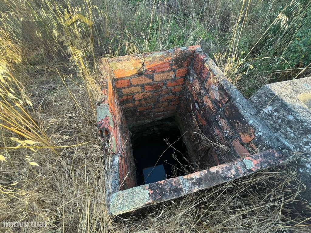Terreno rústico com 920m2, para venda, em Juncal do Campo. - Grande imagem: 4/11
