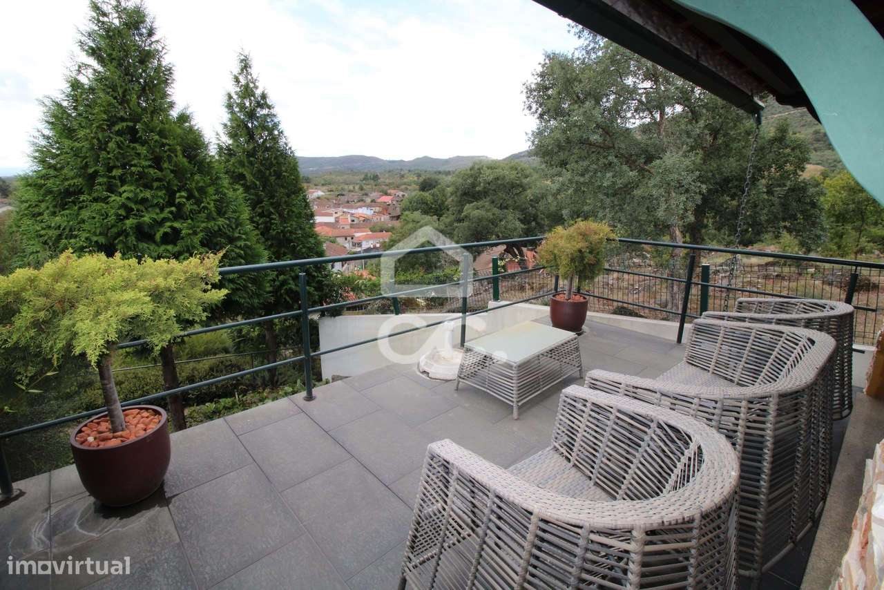 Quinta V4 na cidade de Chaves - Grande imagem: 5/18