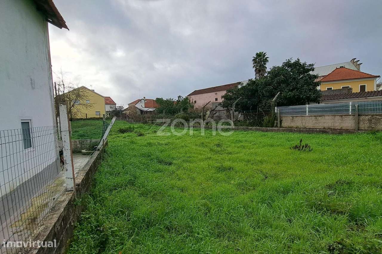 Terreno Urbanizável em Albergaria dos doze-7