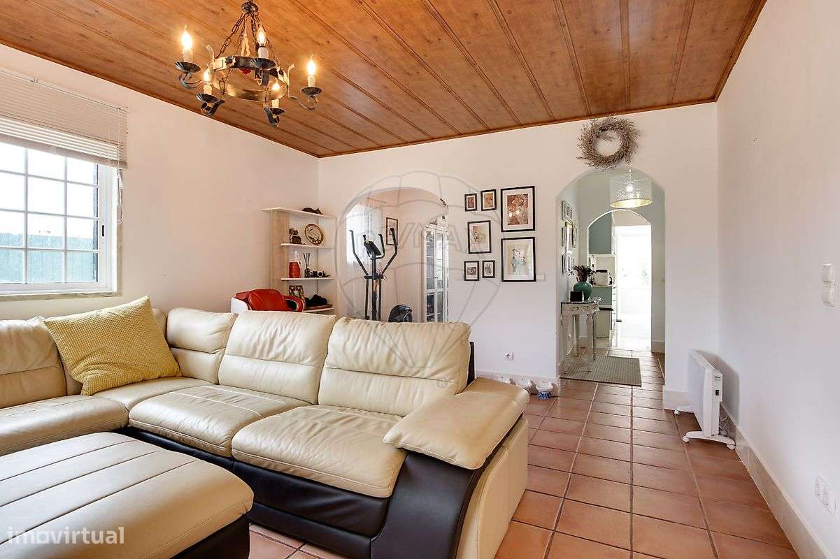 Moradia T4 para venda-5