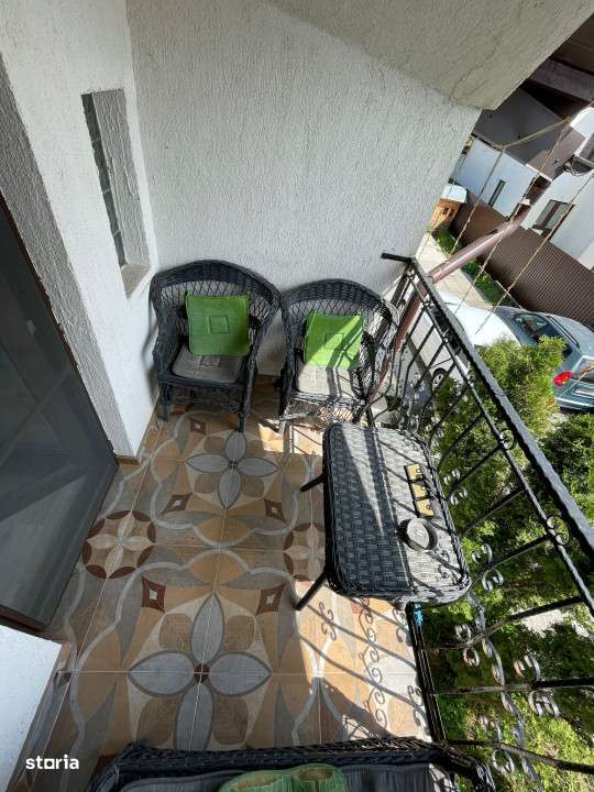 Casa spatioasa, complet mobilata, cu teren generos – Floresti, Praho-17