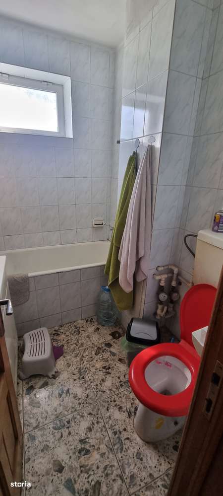 Apartament 3 camere decomandat zona Km  4/5 de vânzare-8