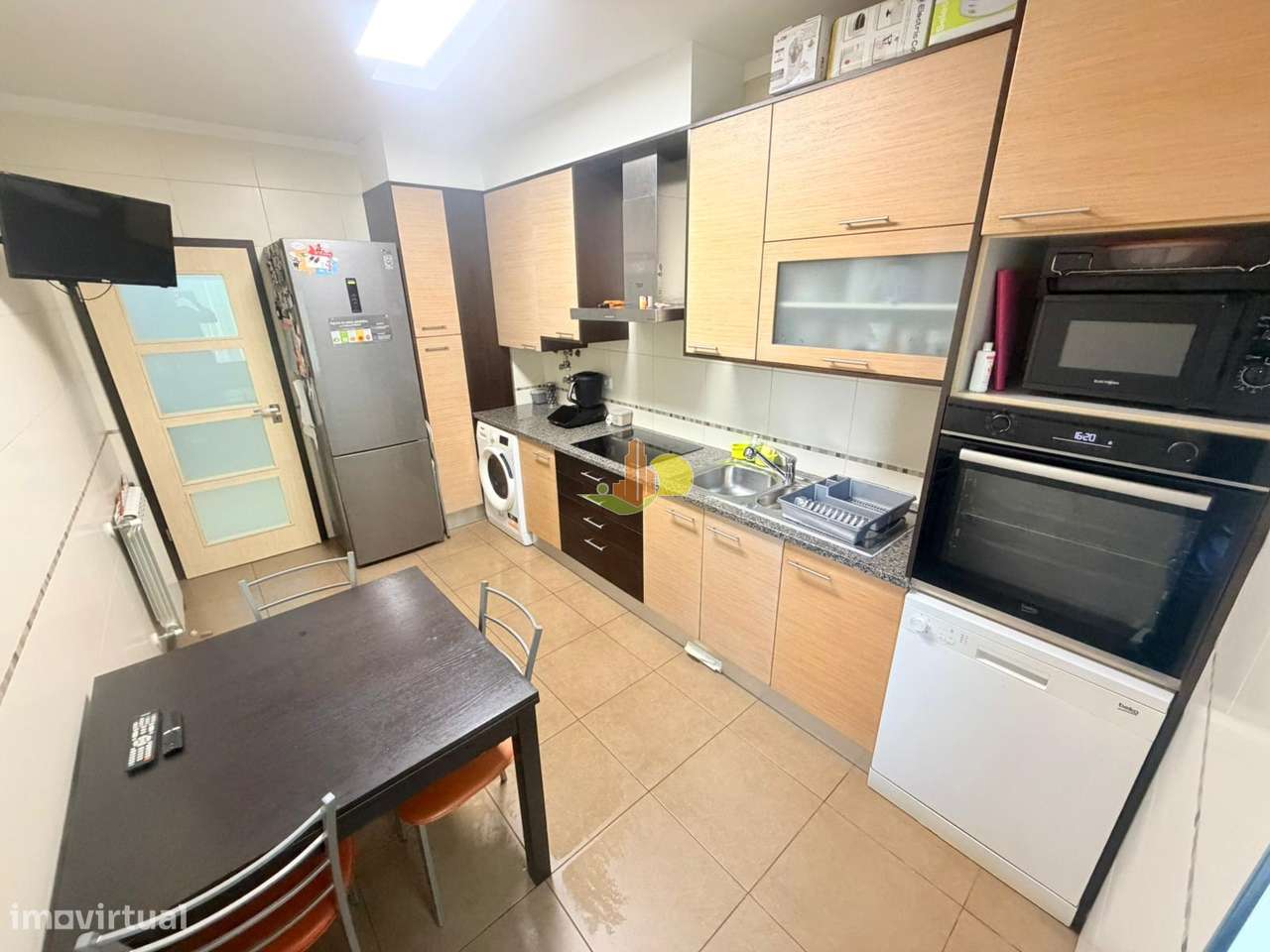 T3 com garagem e terraço-13
