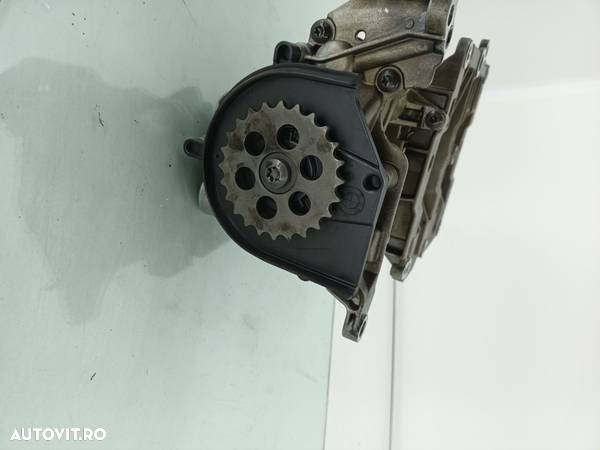 Pompa ulei BMW SERIA 3 F30 2.0 D   N47D20C 2012-2018  7810823 - 3