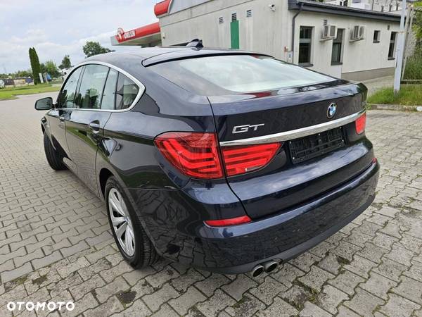 BMW 5GT 520d Gran Turismo - 10