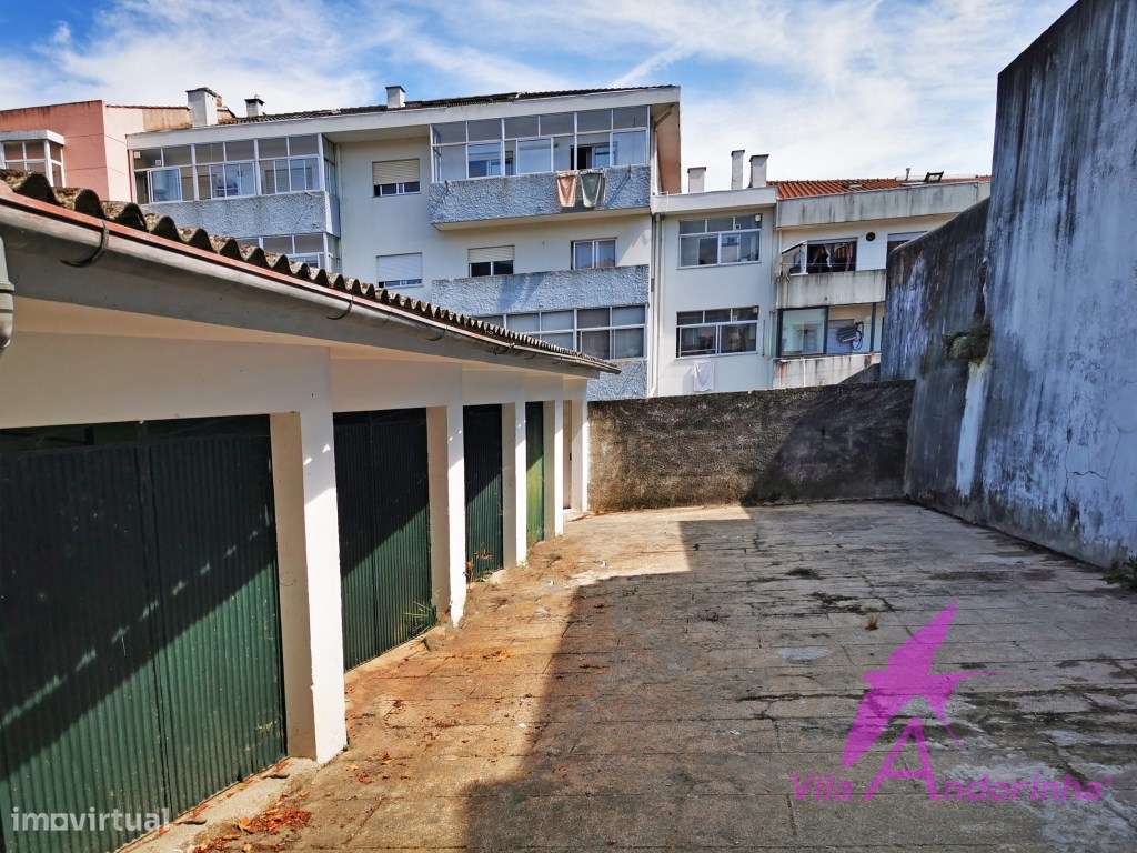 Apartamento T3 a 2 minutos do centro da cidade com garagem.-11