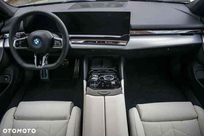 BMW Seria 5 - 17