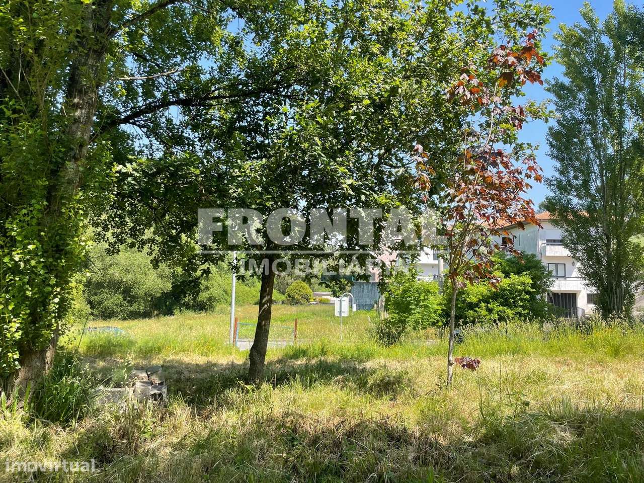 Terreno à venda – Oliveira do Douro - Grande imagem: 4/21