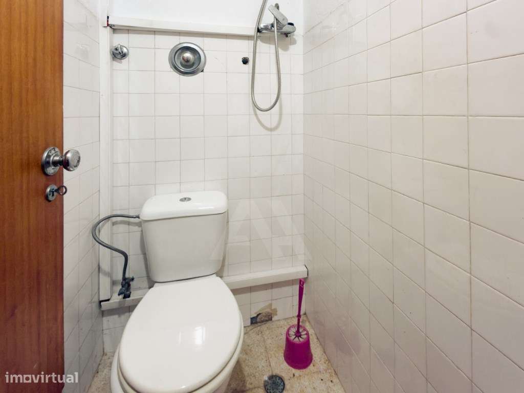 Moradia na Amoreira com Elevado Potencial de Rentabilidade-27