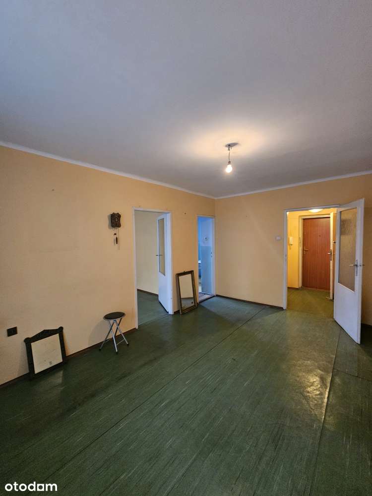 Mieszkanie 2 pokoje do remontu I piętro w spokojnej częsci Bytomia-3